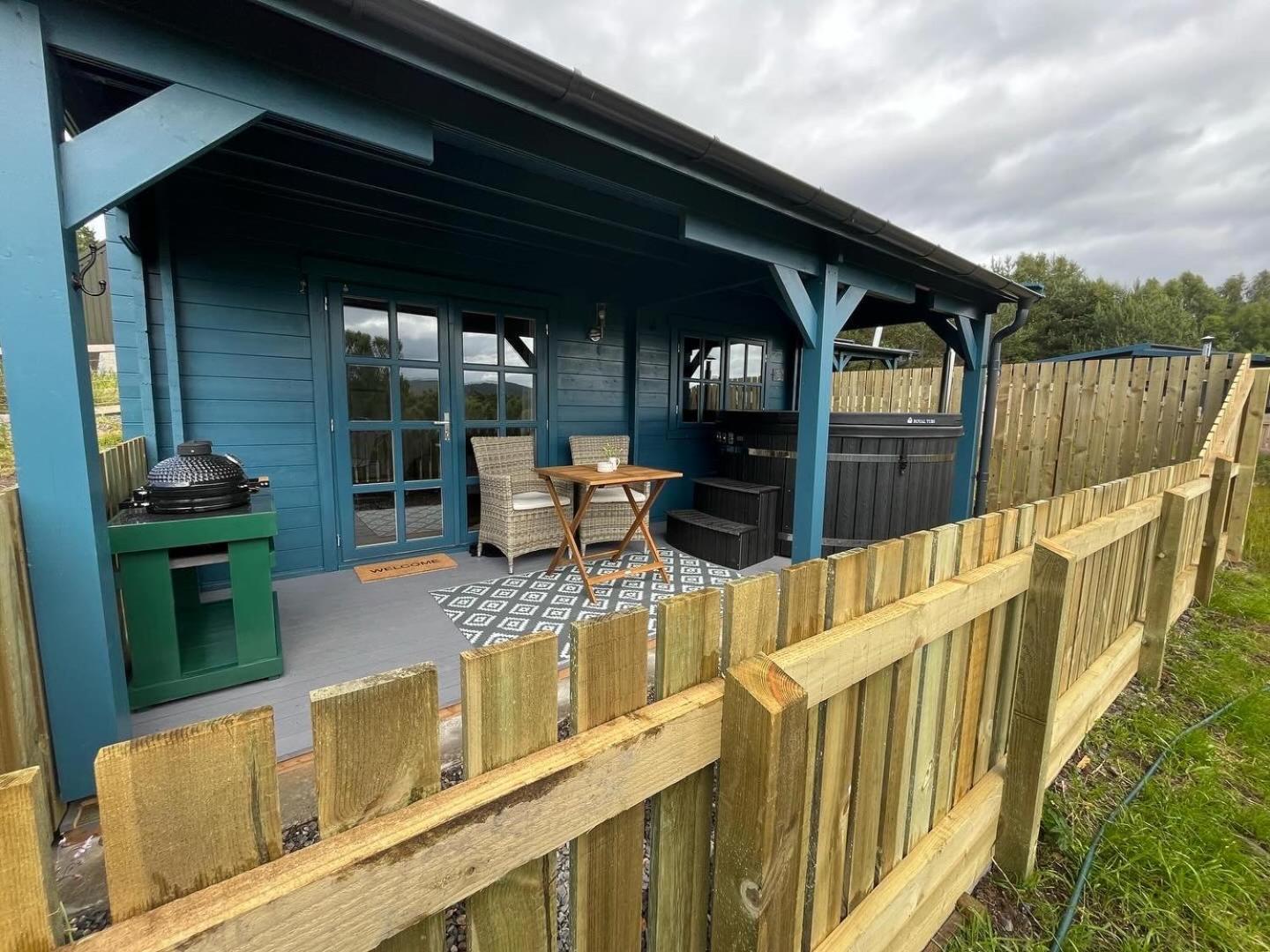 Retreat Hot Tub Highland Cabin Inverness Luaran gambar