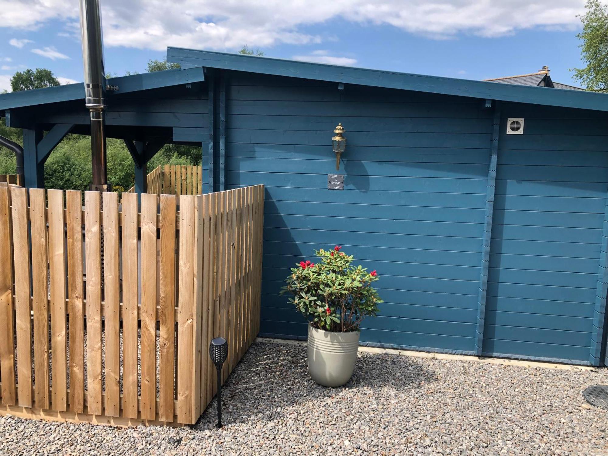 Retreat Hot Tub Highland Cabin Inverness Luaran gambar